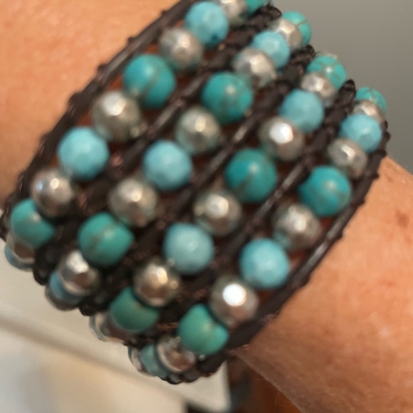 Premier Designs bracelet NWOT small brown leather silver/turquoise-like beads - Picture 2 of 3